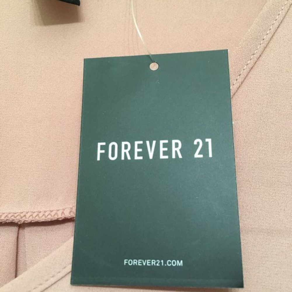 🌸 NWT 🌸 F21 Millennial Pink Blouse 🌸 - Picture 4 of 5